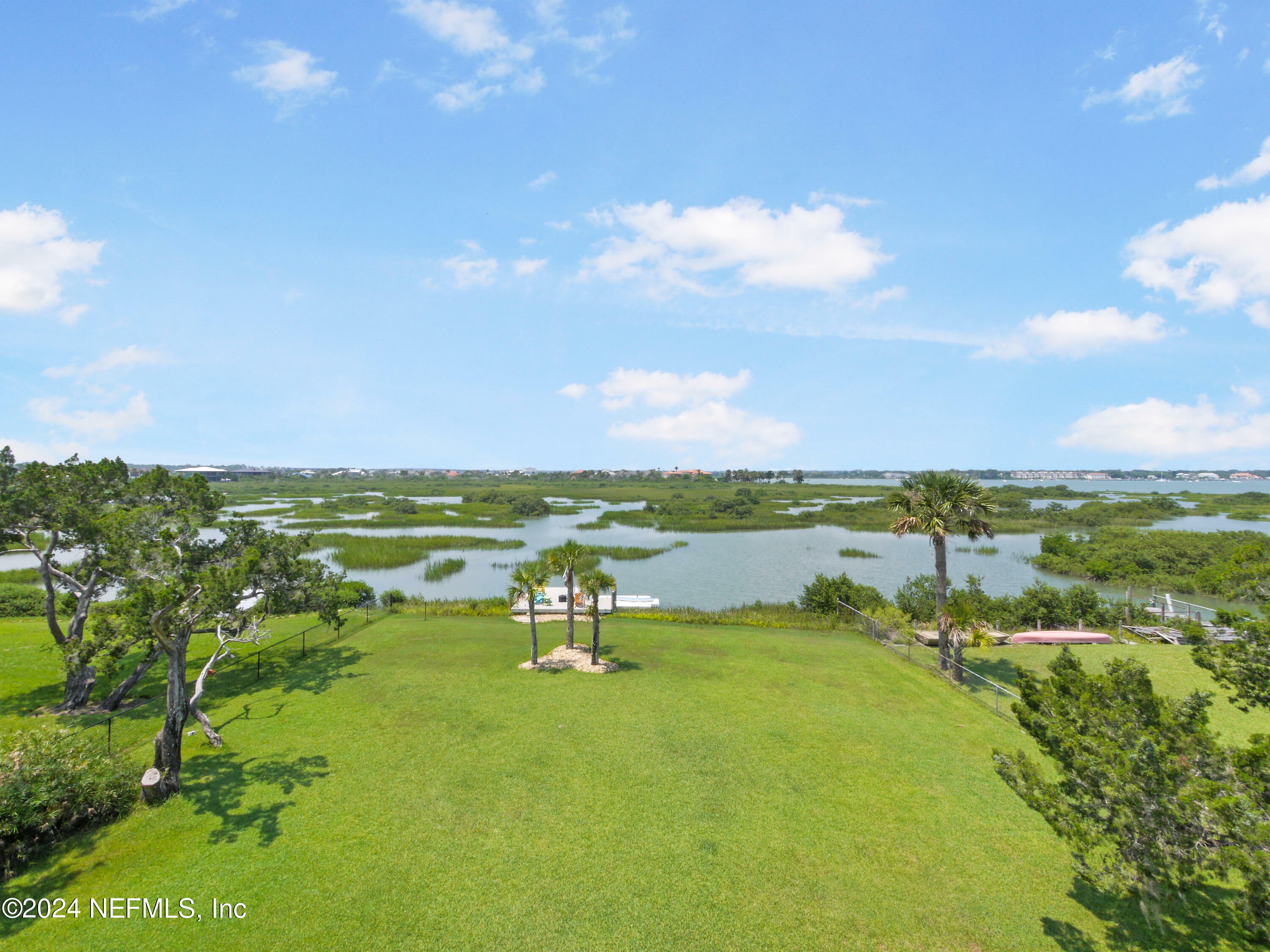 Property Photo:  205 Coquina Avenue  FL 32080 