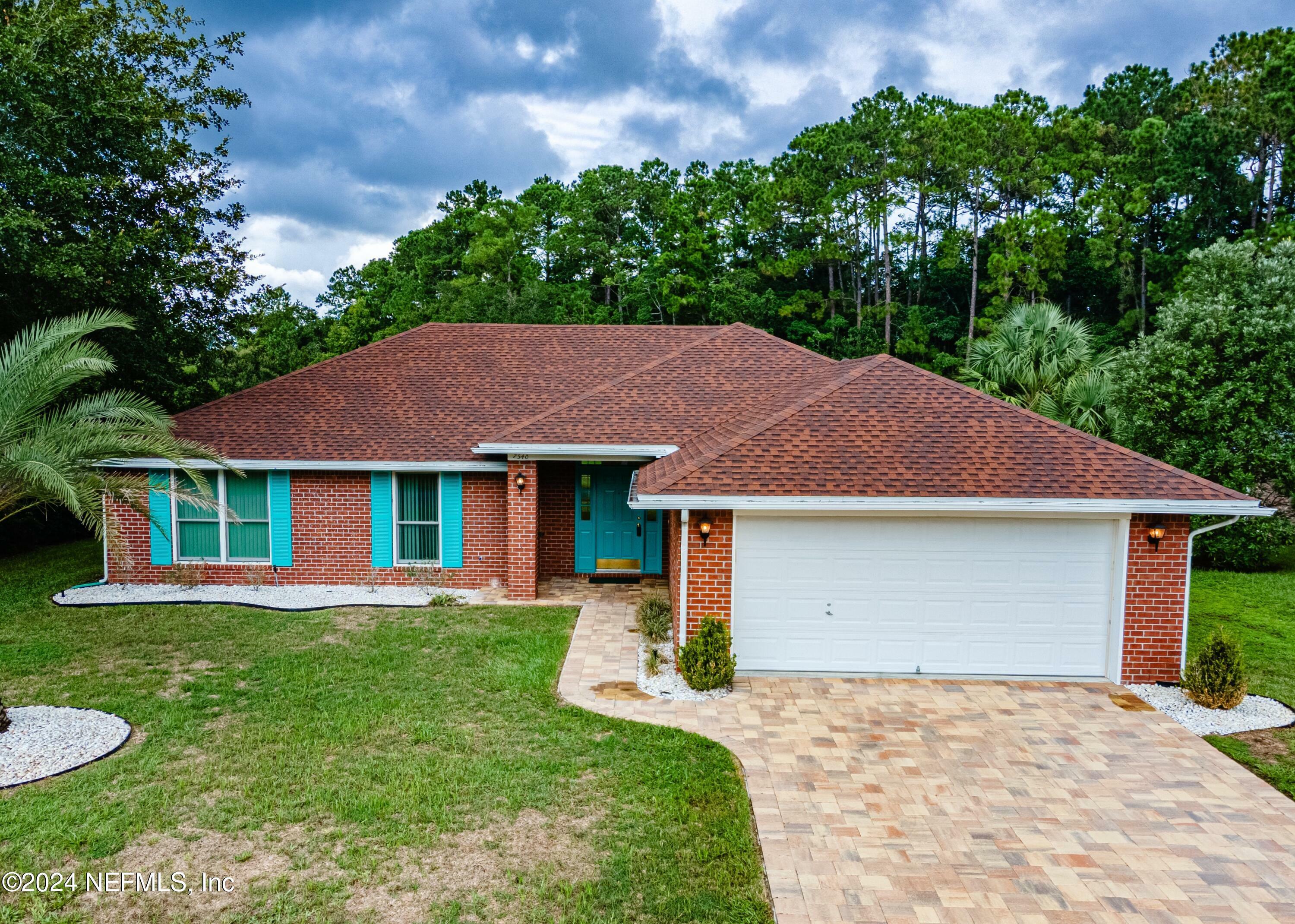 Property Photo:  7540 Caravaca Court  FL 32244 