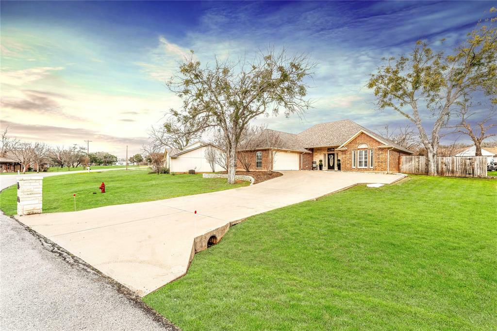 5226 Fairway Circle  De Cordova TX 76049 photo