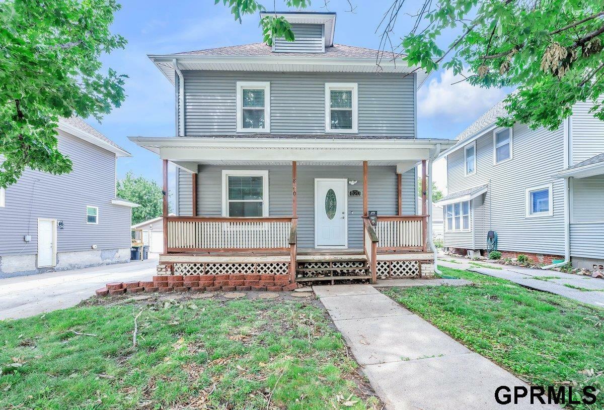 Property Photo:  820 S 38th Street  NE 68105 