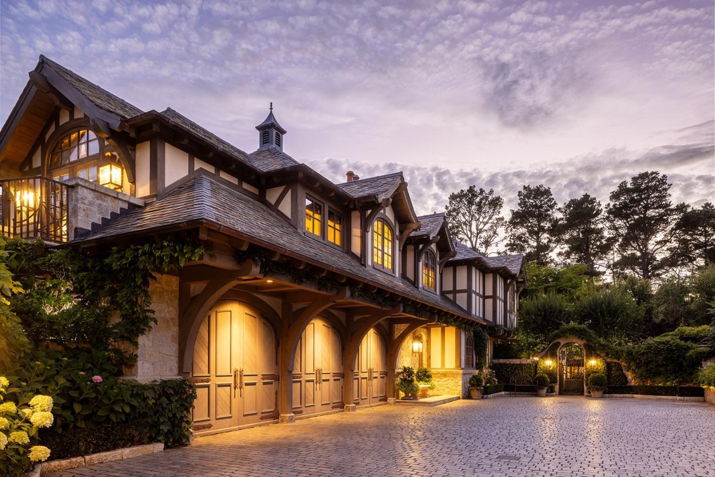 2 La Pradera Lane  Carmel CA 93923 photo