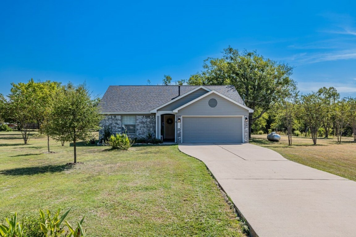 Property Photo:  200 Richard Road  TX 78626 