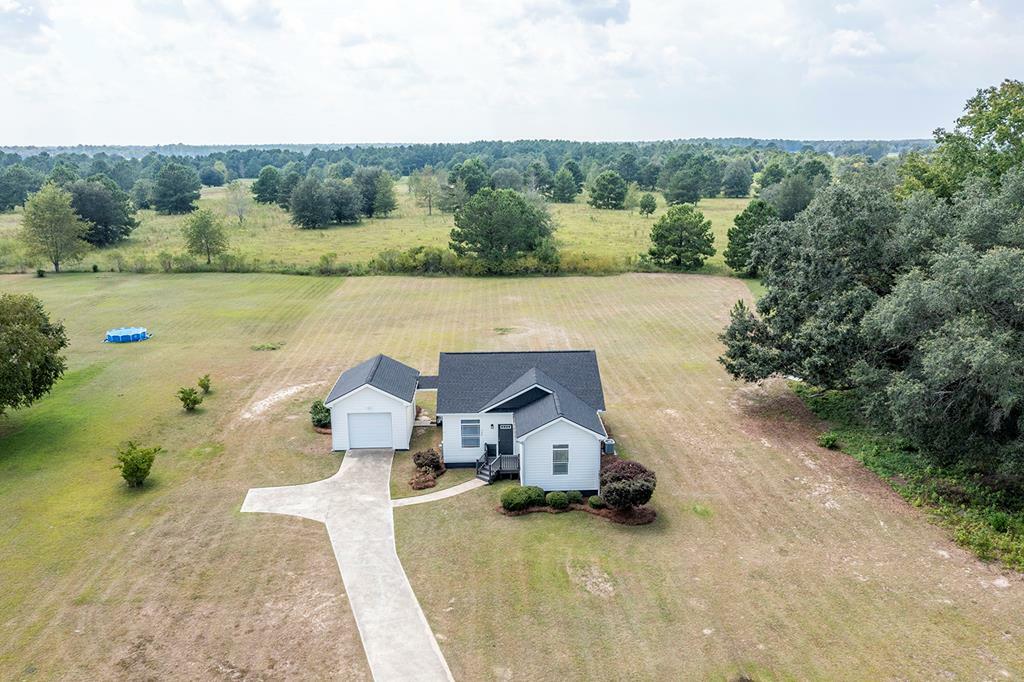 Property Photo:  788 S Middle Road S  GA 31763 