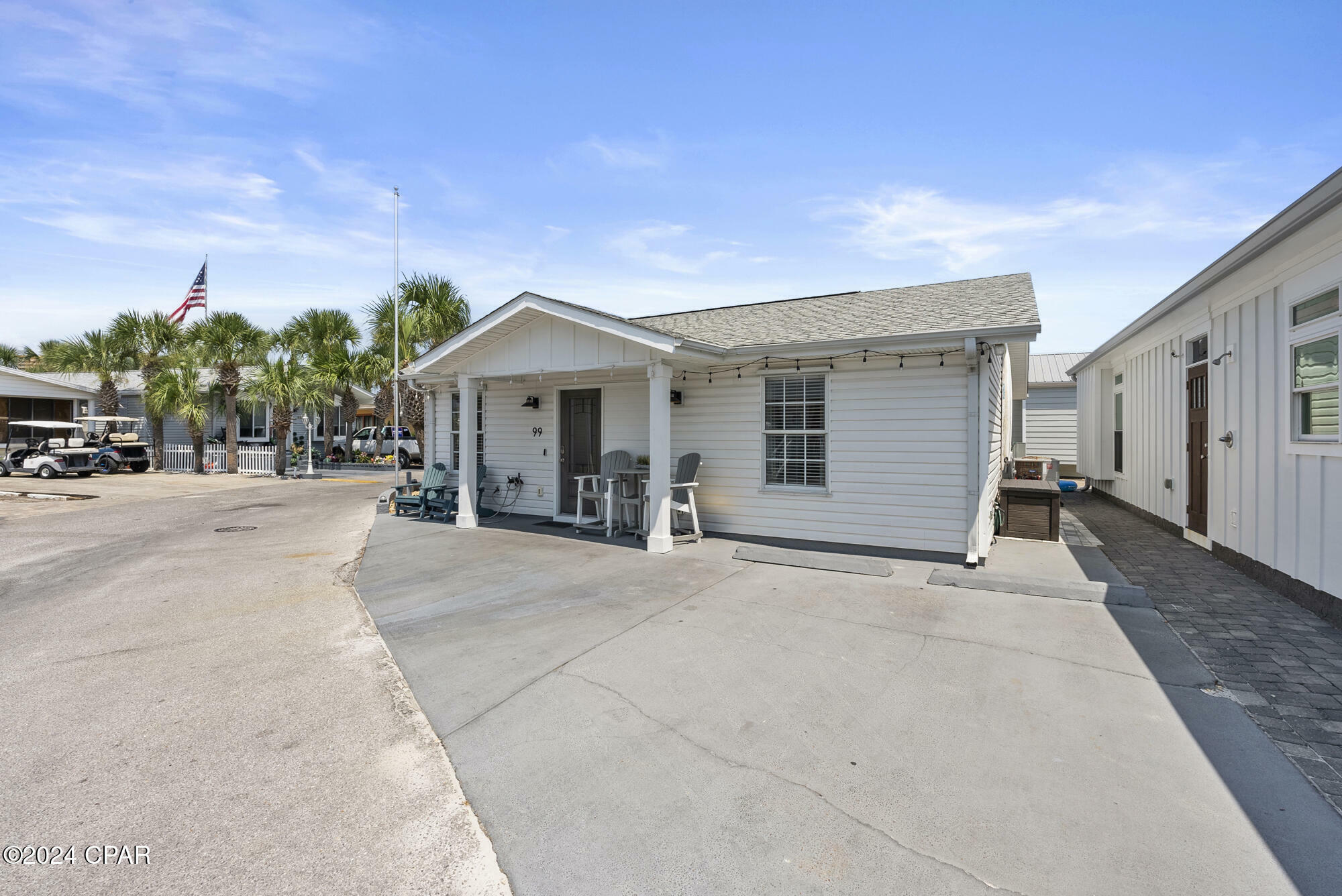 Property Photo:  99 Gulf Loop  FL 32408 