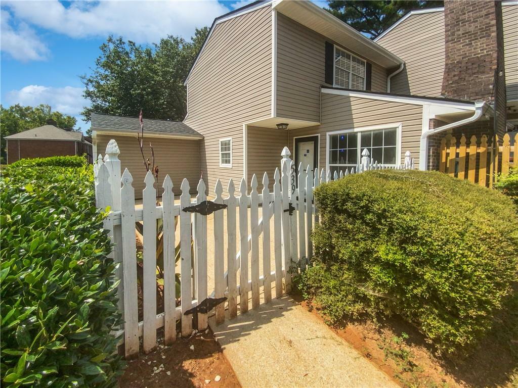 539 Picketts Bend Circle  Marietta GA 30008 photo