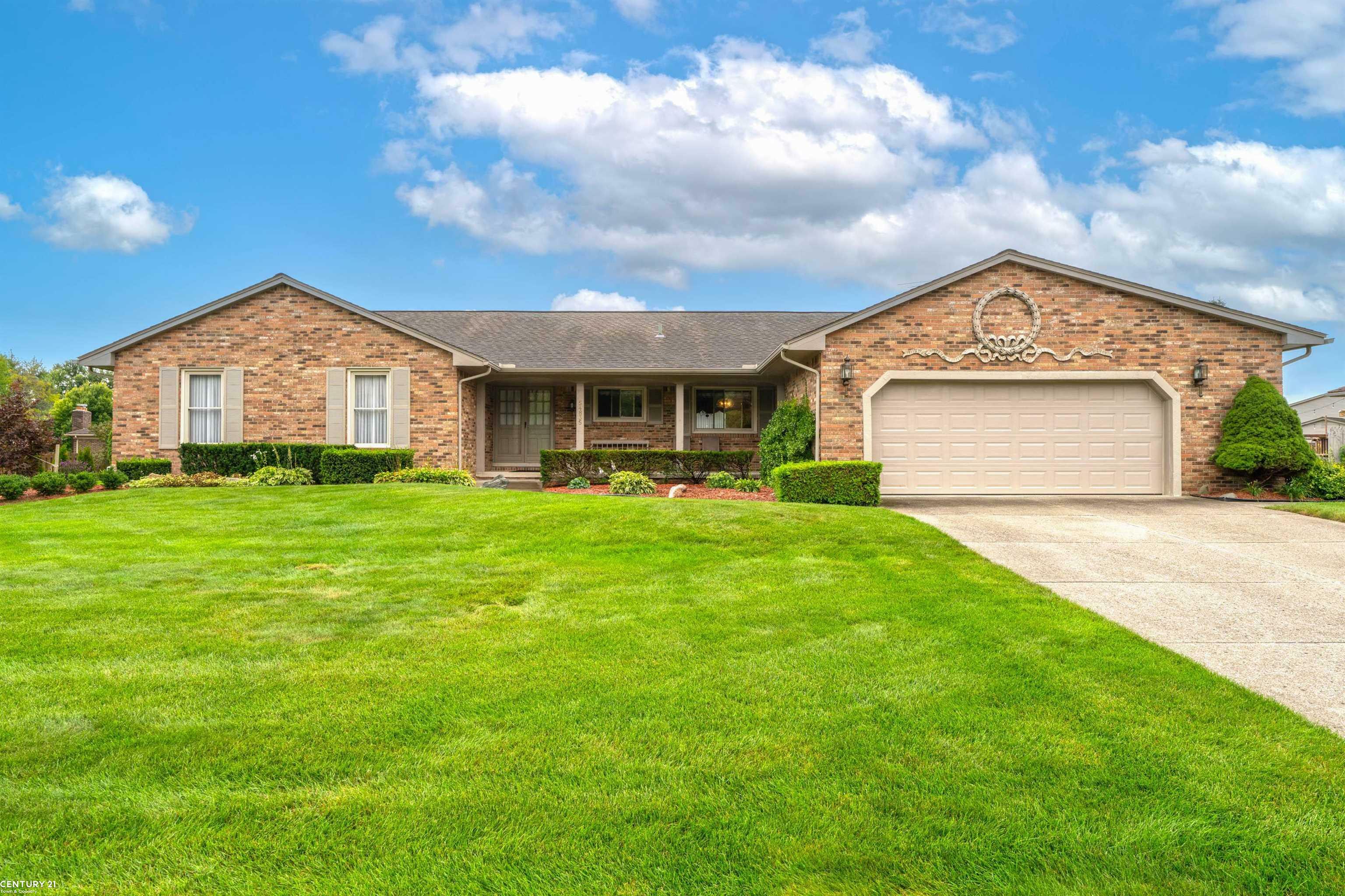 Property Photo:  54835 Arrowhead Drive  MI 48315 