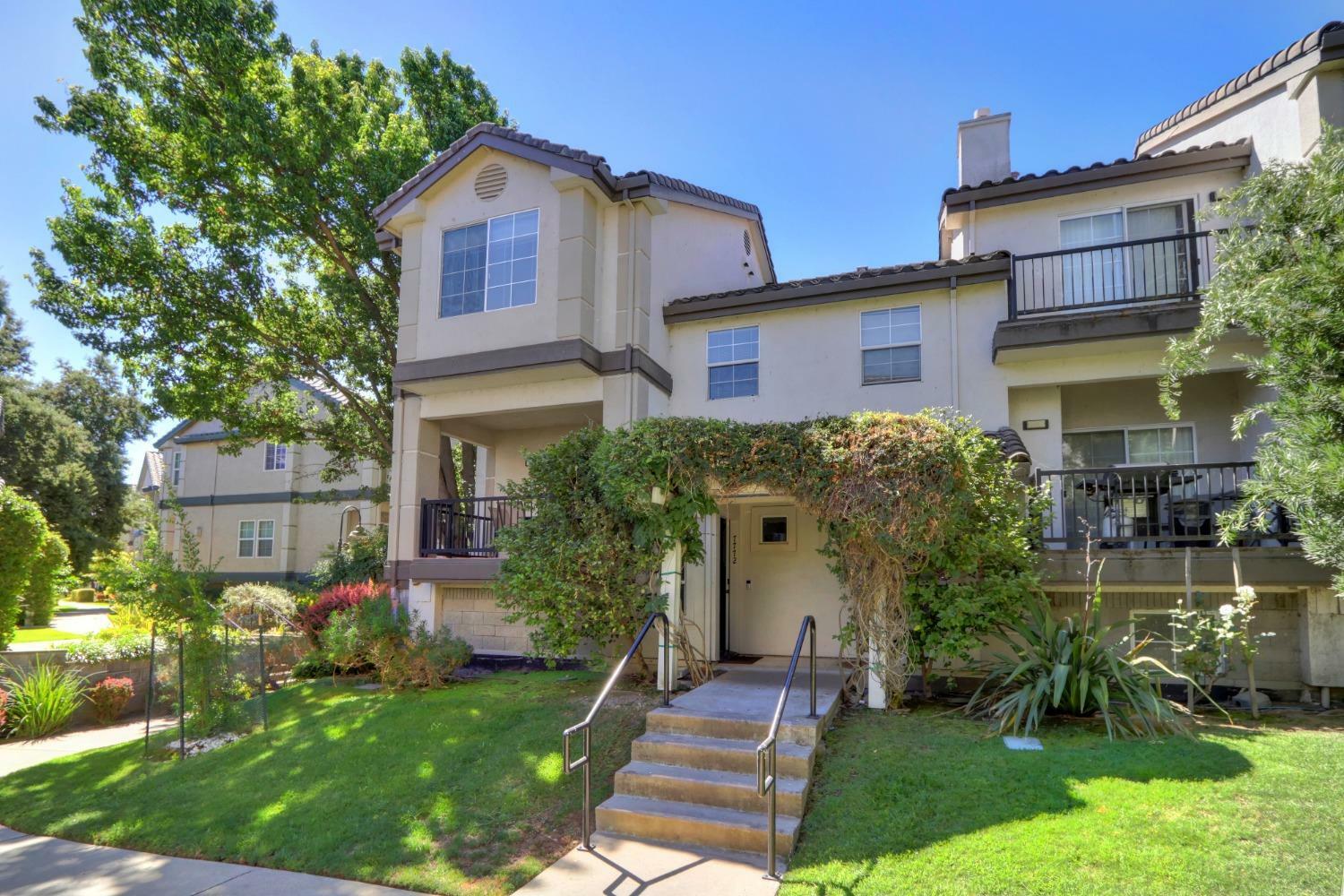 Property Photo:  7772 Park River Oak Circle  CA 95831 