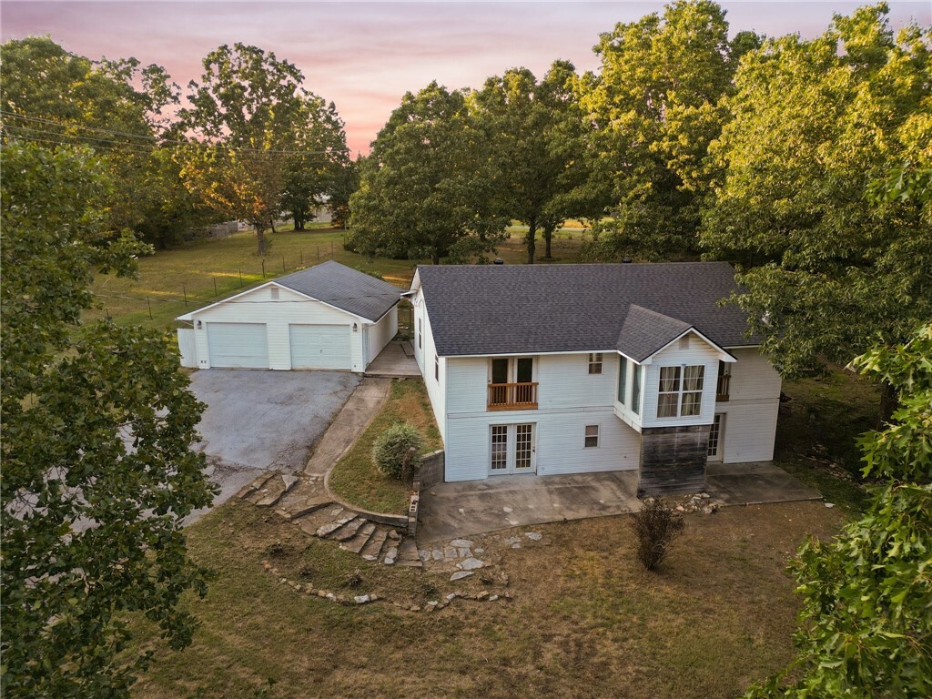 8128 Spanker Ridge Drive  Bentonville AR 72712 photo