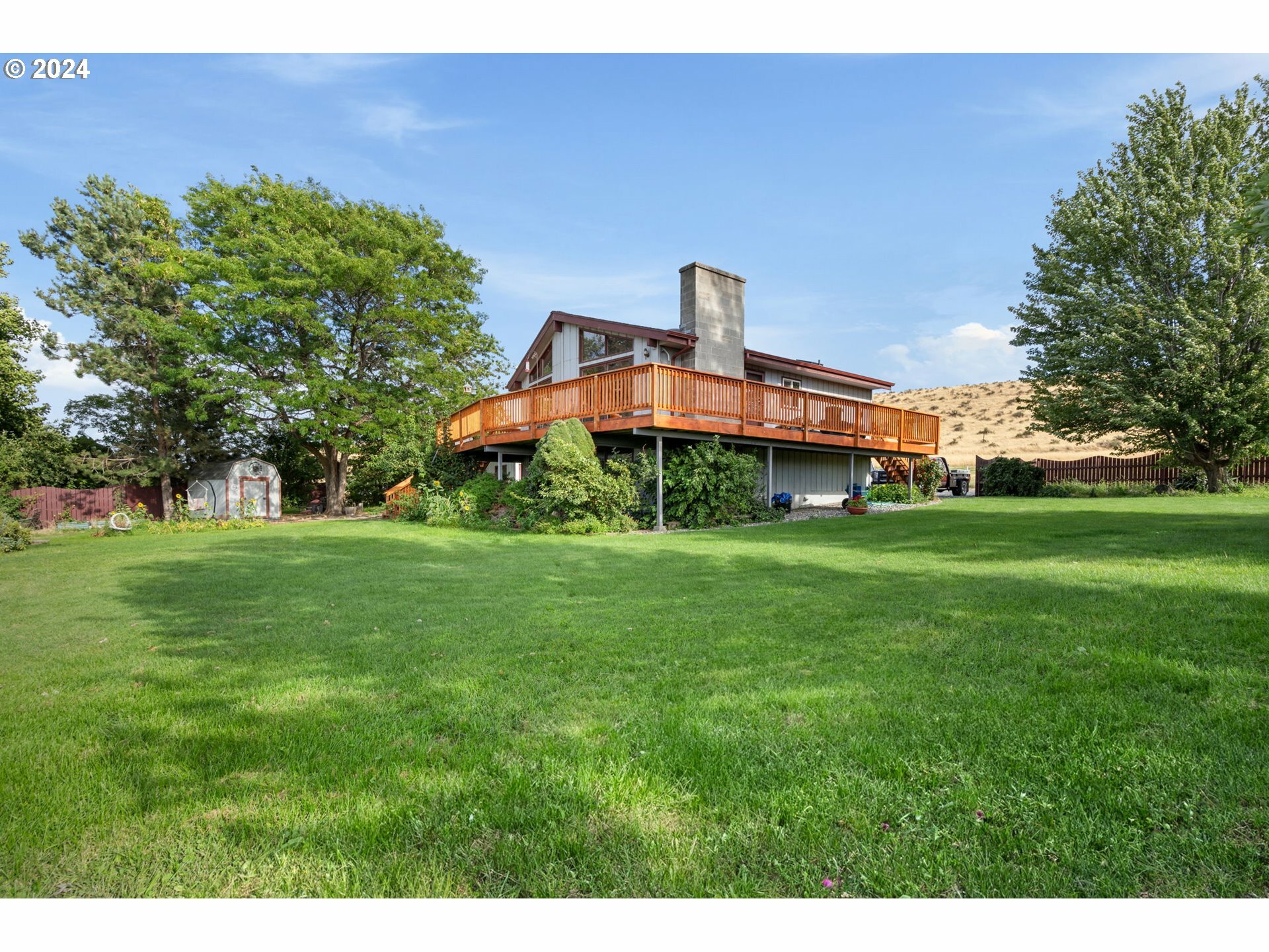 Property Photo: 81765 Lee Estates Ln OR 97882
