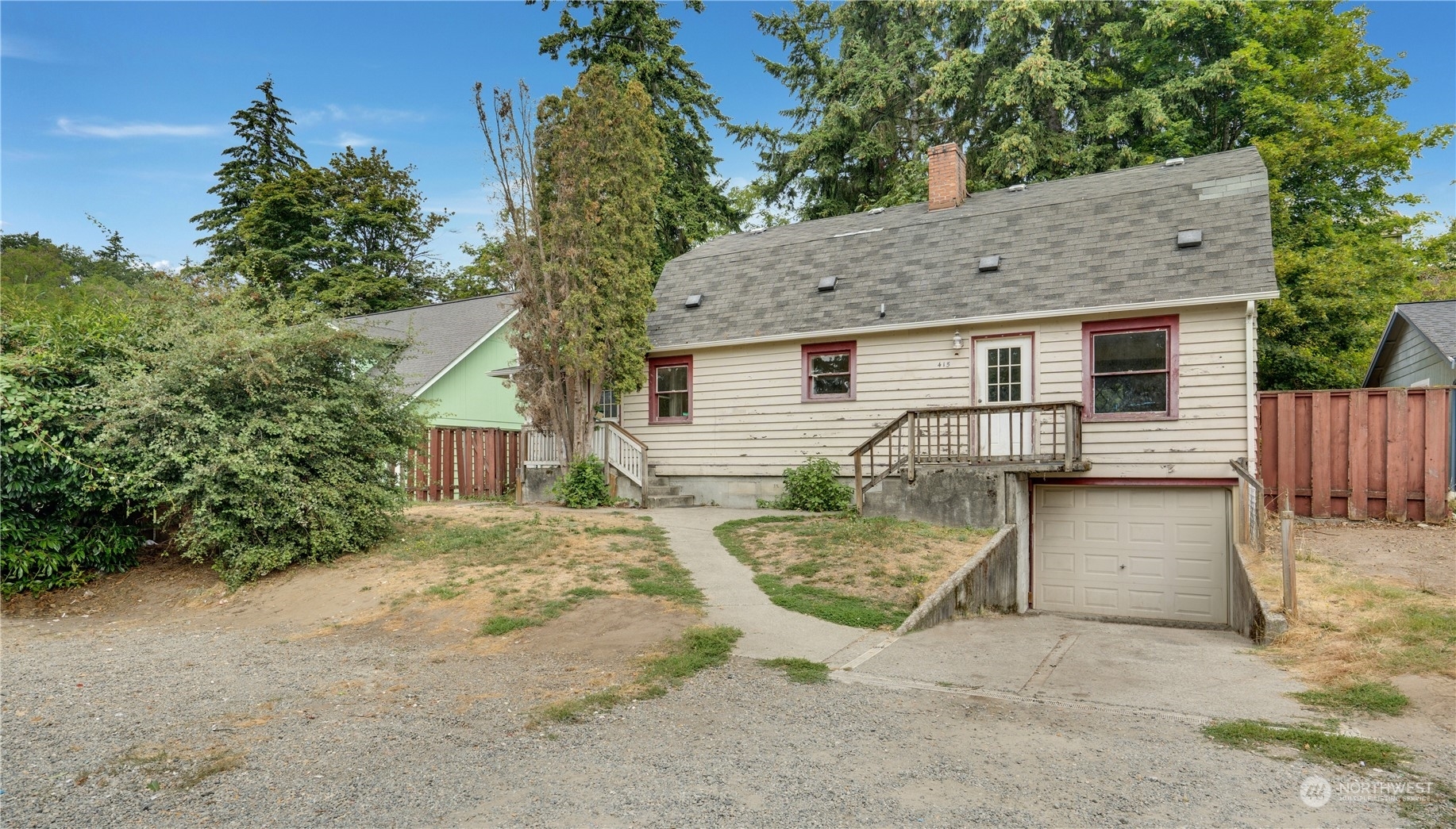 Property Photo:  415 124th Street S  WA 98444 