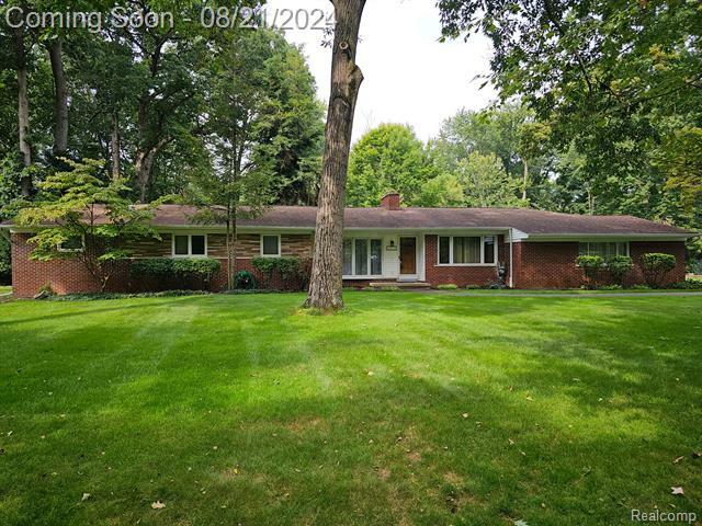 Property Photo:  32517 W Haverford Road  MI 48025 