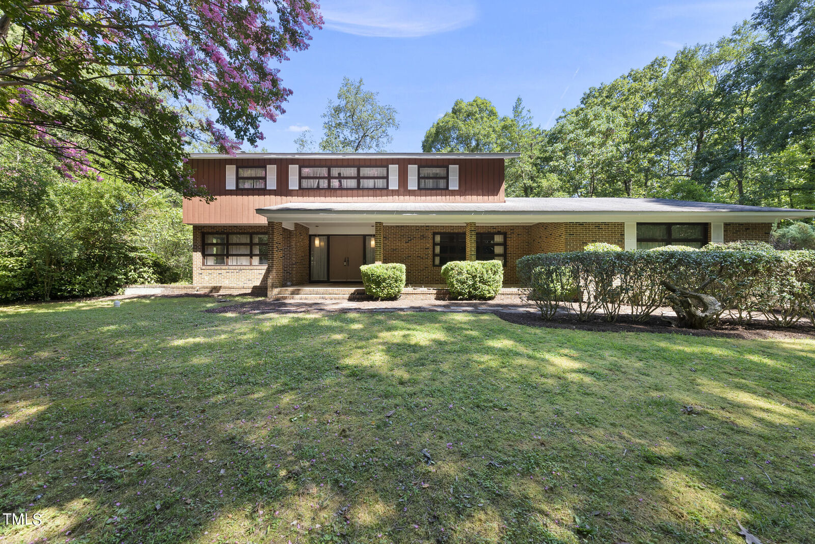 Property Photo: 5321 Edington Lane NC 27604