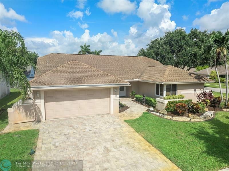 Property Photo:  5501 SW 88th Ter  FL 33328 