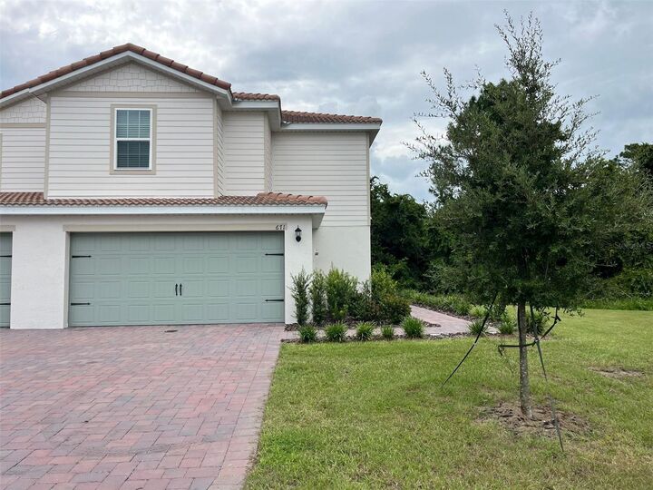 Property Photo: 671 Bay Leaf Drive FL 34759