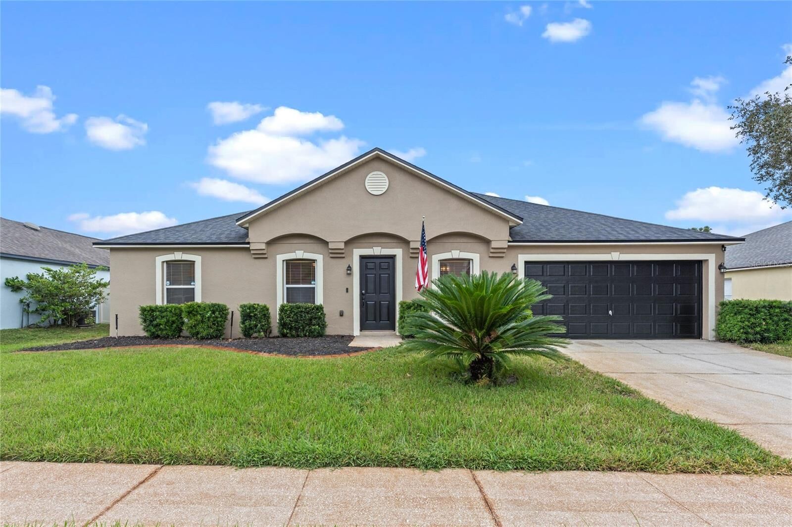 Property Photo:  306 Velveteen Place  FL 32766 