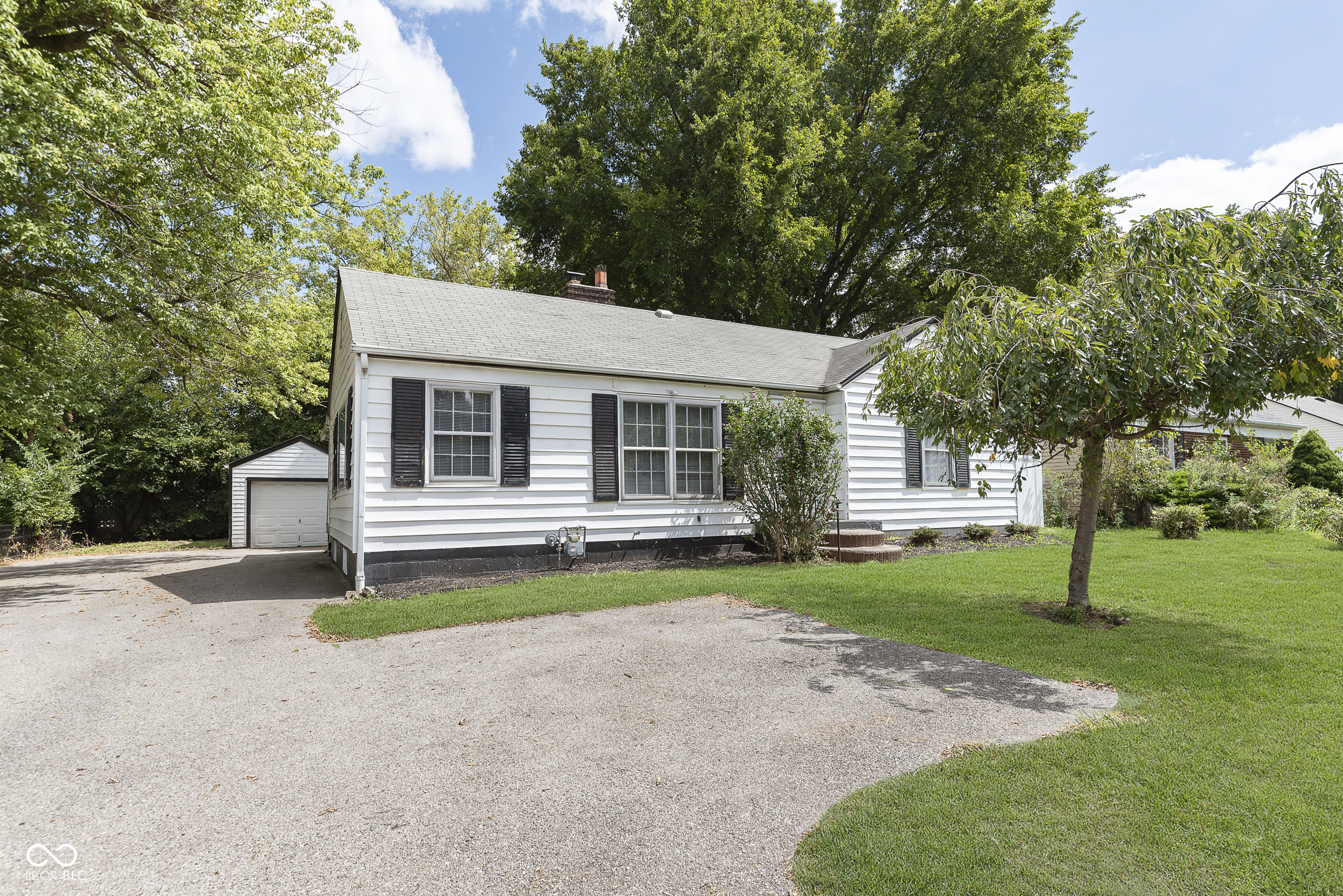 Property Photo:  5875 N Keystone Avenue  IN 46220 