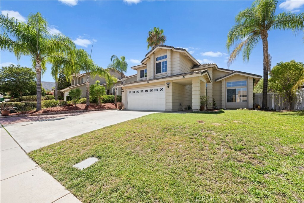 Property Photo:  26653 Colt Drive  CA 92883 