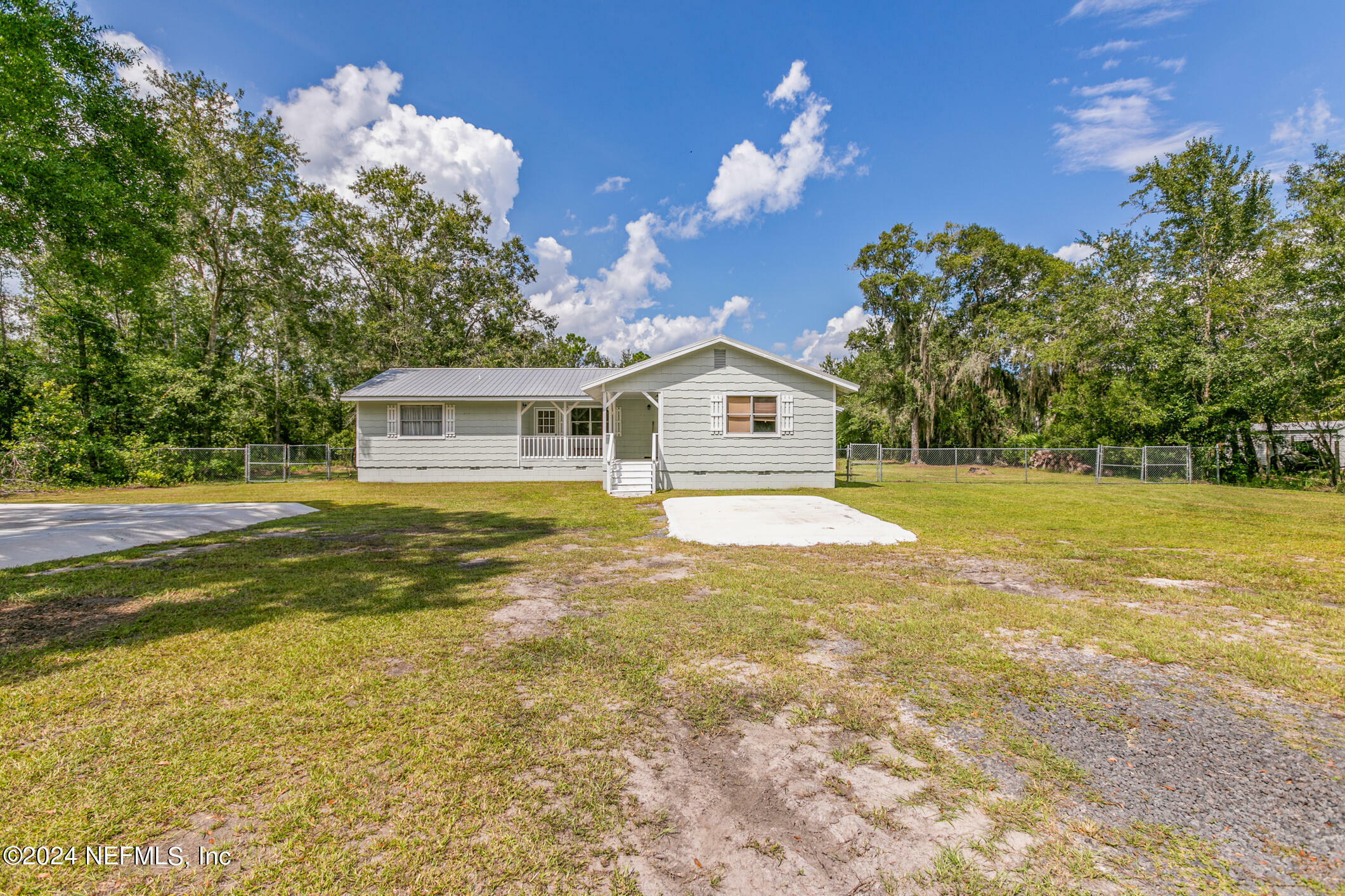 Property Photo: 1151 Carter Road FL 32058