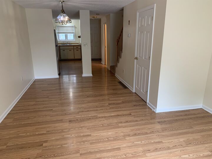 Property Photo:  237 Fox Hollow Drive  NH 03051 