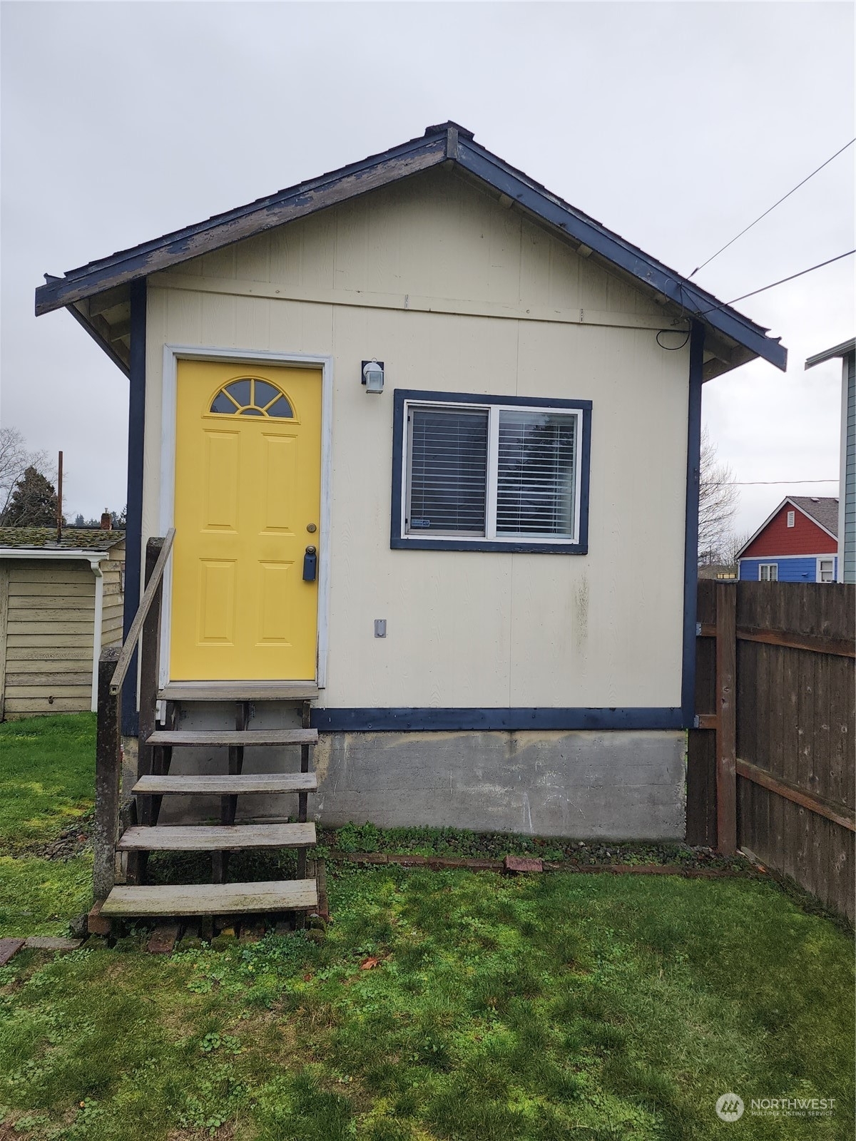 Property Photo:  1336 Elizabeth Avenue 1/2  WA 98337 