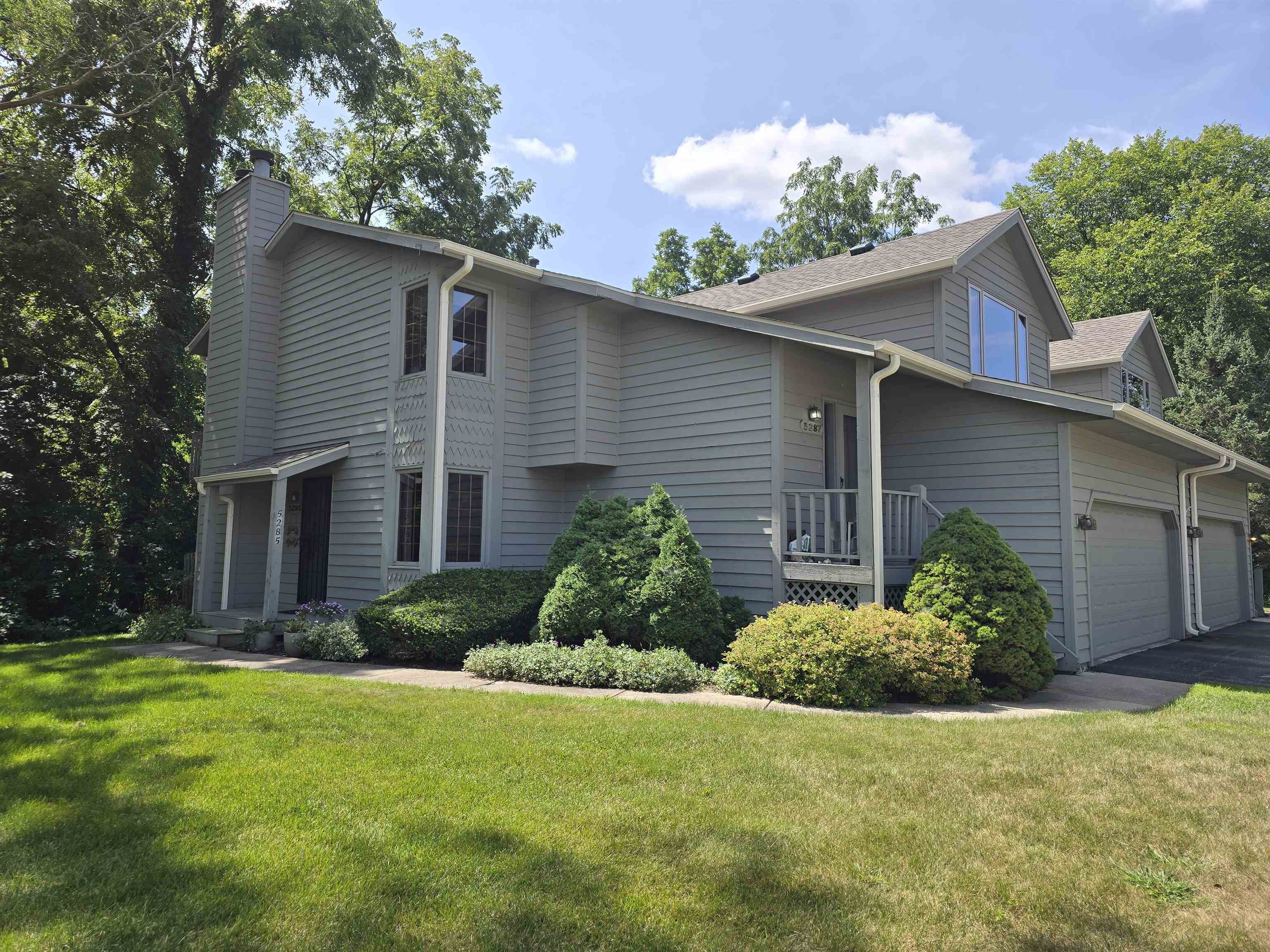 Property Photo:  5285 Sandpiper Place  IL 61111 