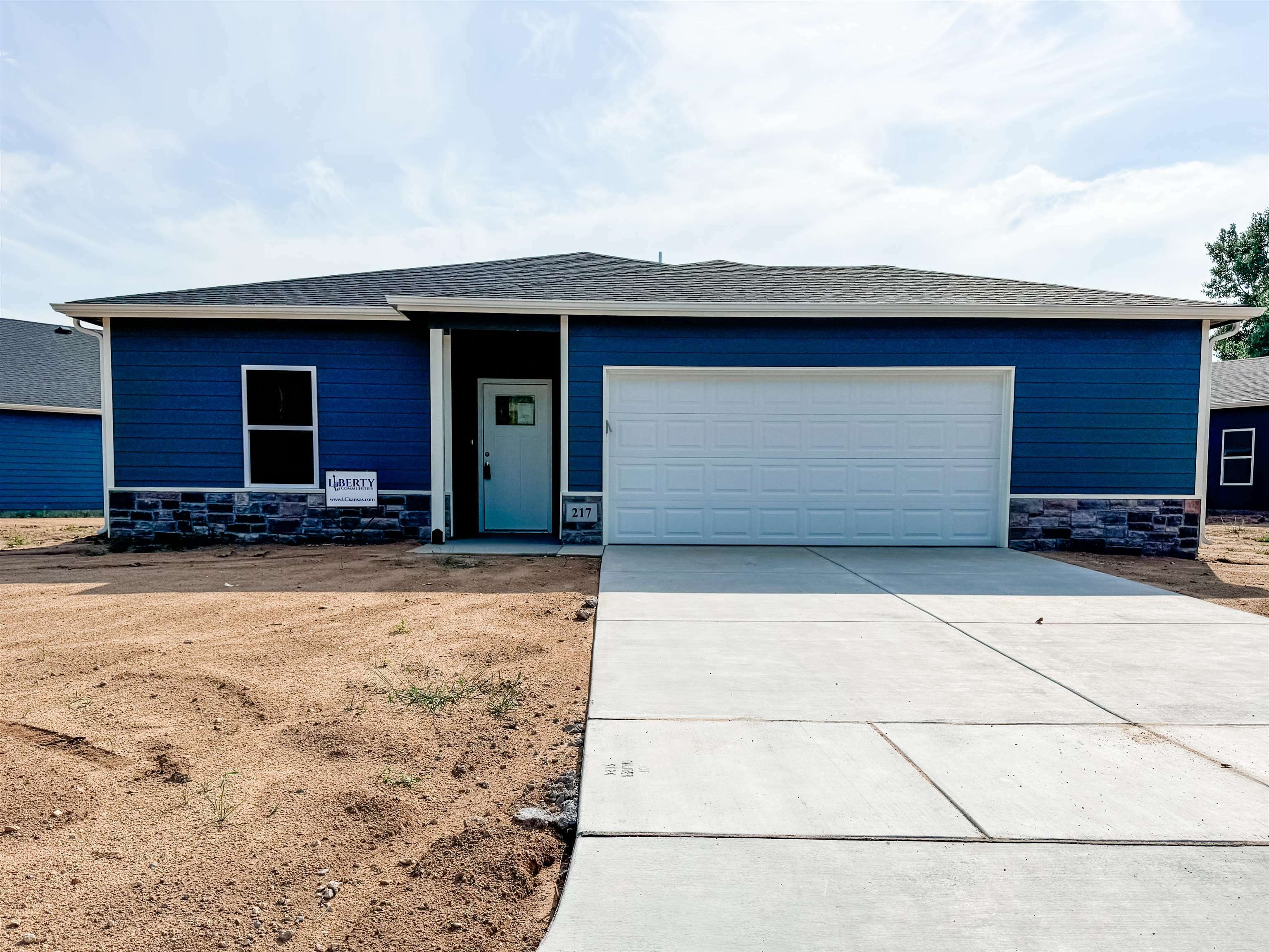 Property Photo:  217 Lakeside Dr  KS 67025 