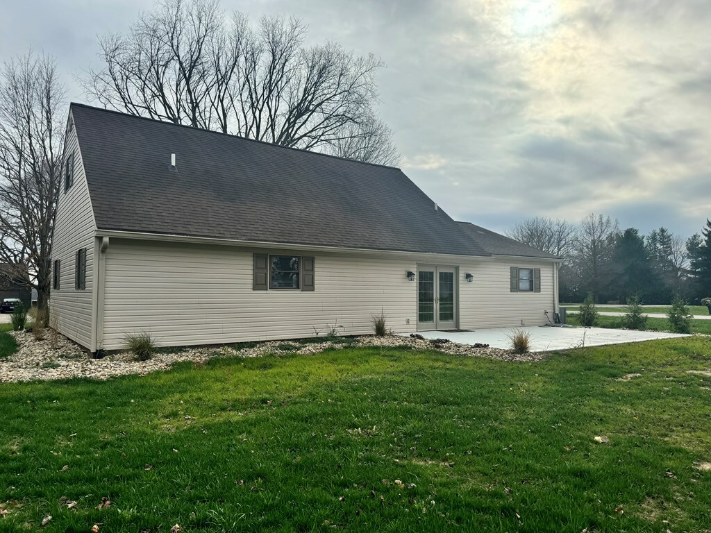 Property Photo:  156 Old Elm Road  OH 45601 