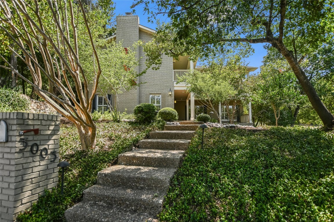 Property Photo:  3003 Copper Mount Cove  TX 78746 