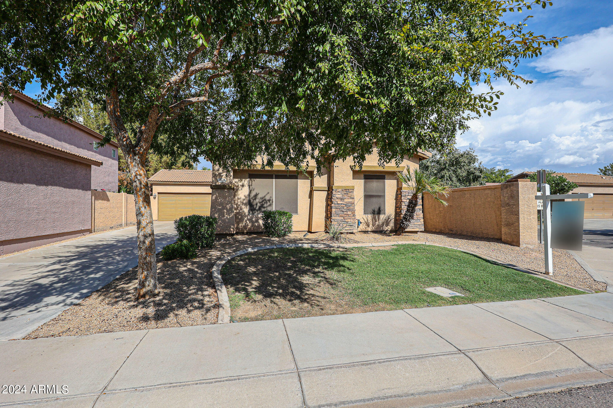 Property Photo:  4947 S Mosley Drive  AZ 85249 