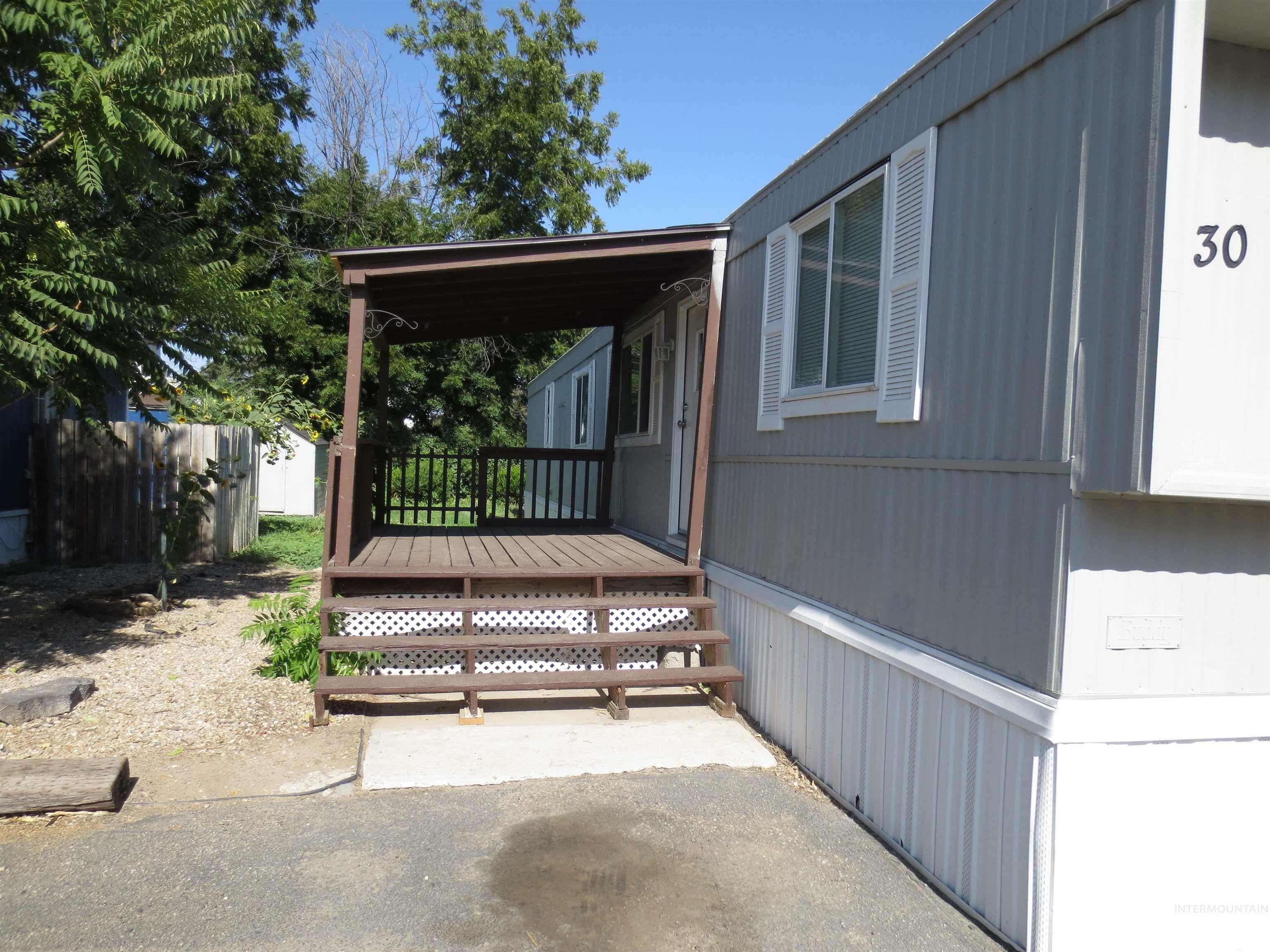 Property Photo:  711 4th Ave N. 30  ID 83687 