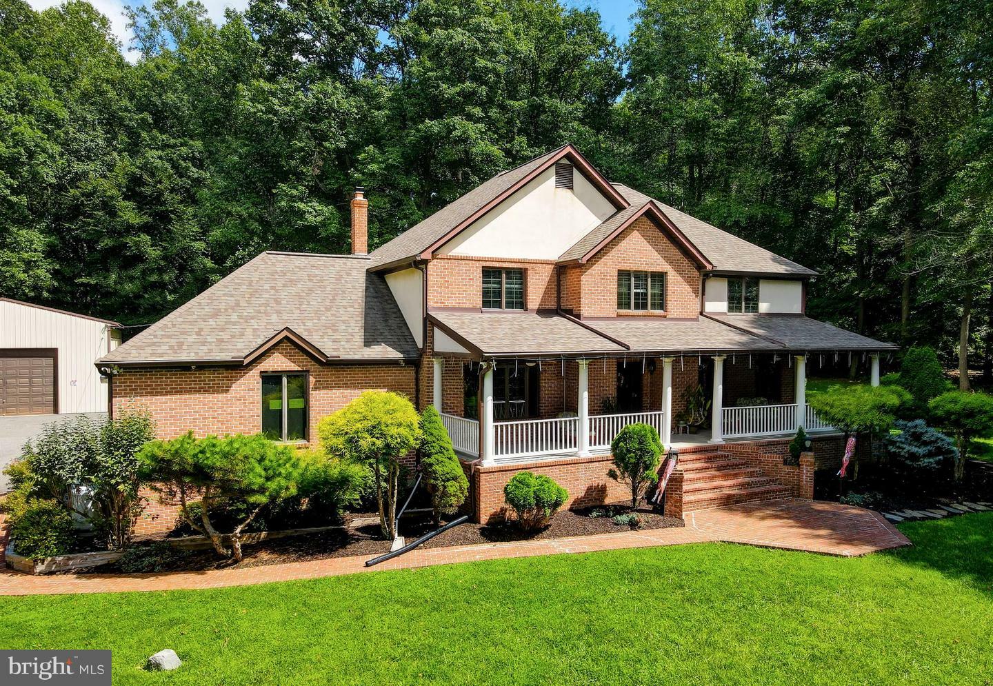 Property Photo:  2021 Oakmont Road  MD 21047 