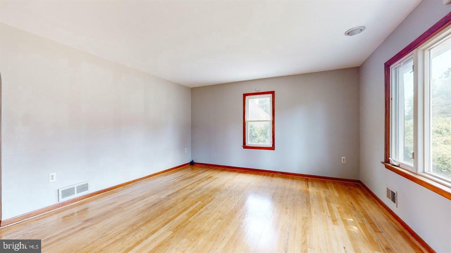 Property Photo:  1082 Fireside Avenue  NJ 08618 