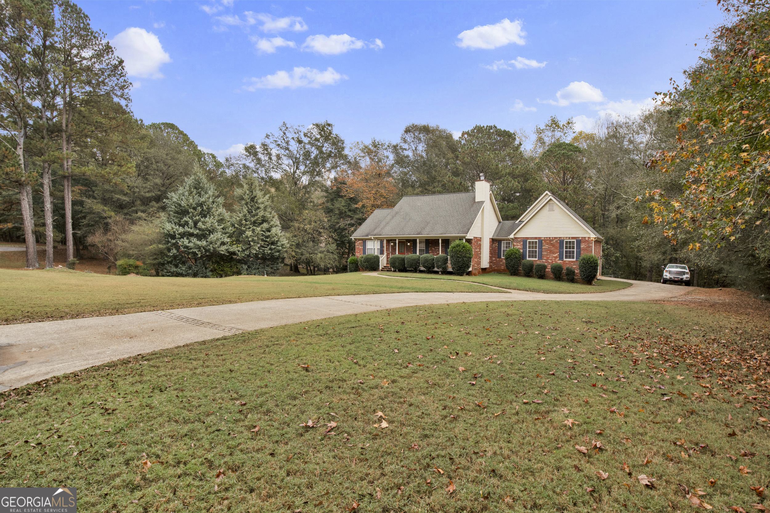 Property Photo:  206 Riverbrook Court  GA 30252 