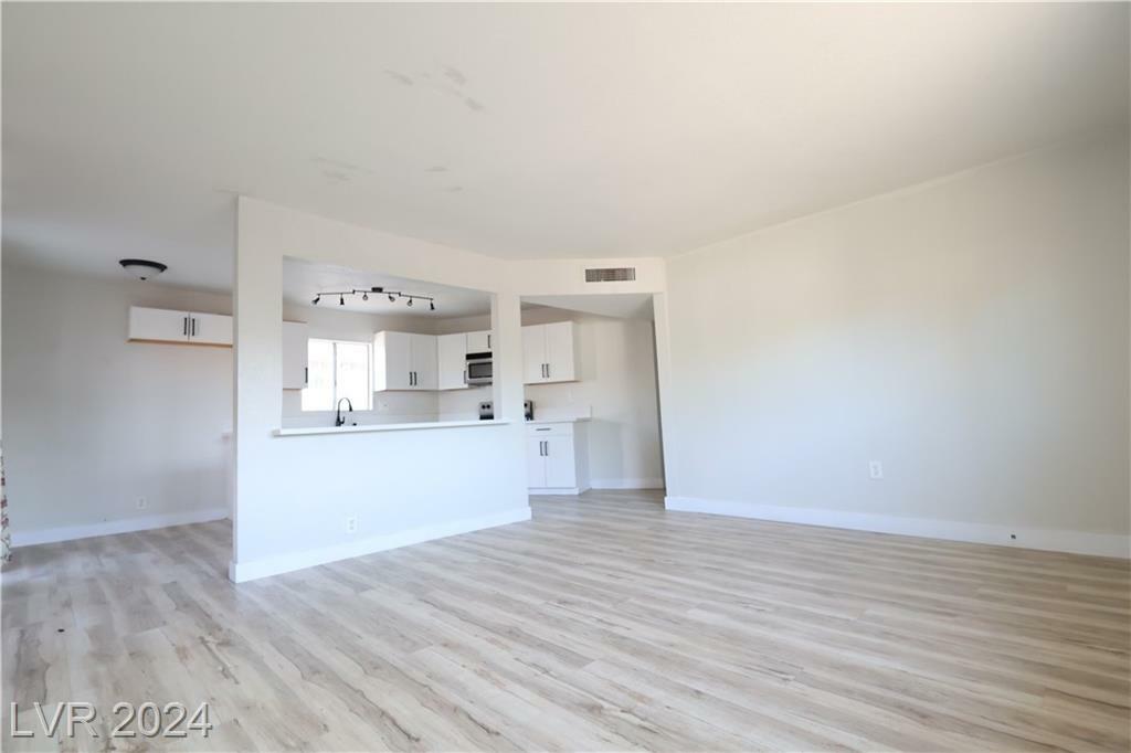 Property Photo:  2276 Colebrook Street  NV 89115 