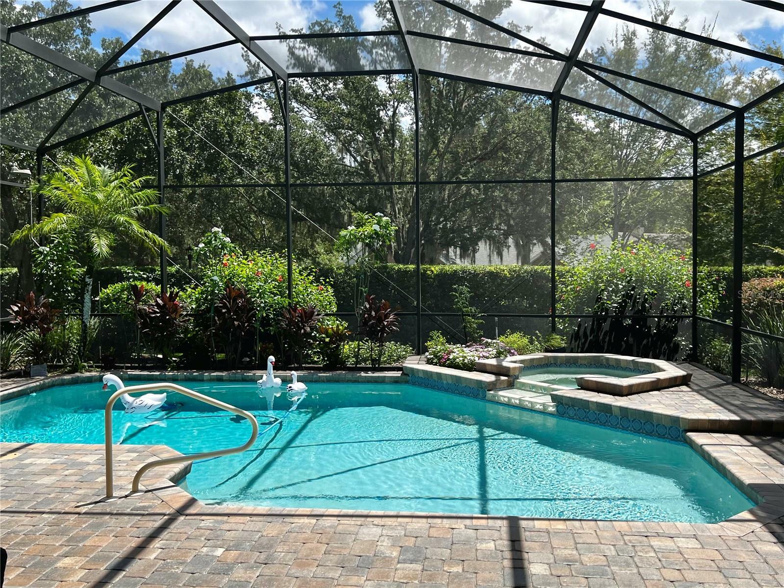 Property Photo:  1532 Eagle Nest Circle  FL 32708 