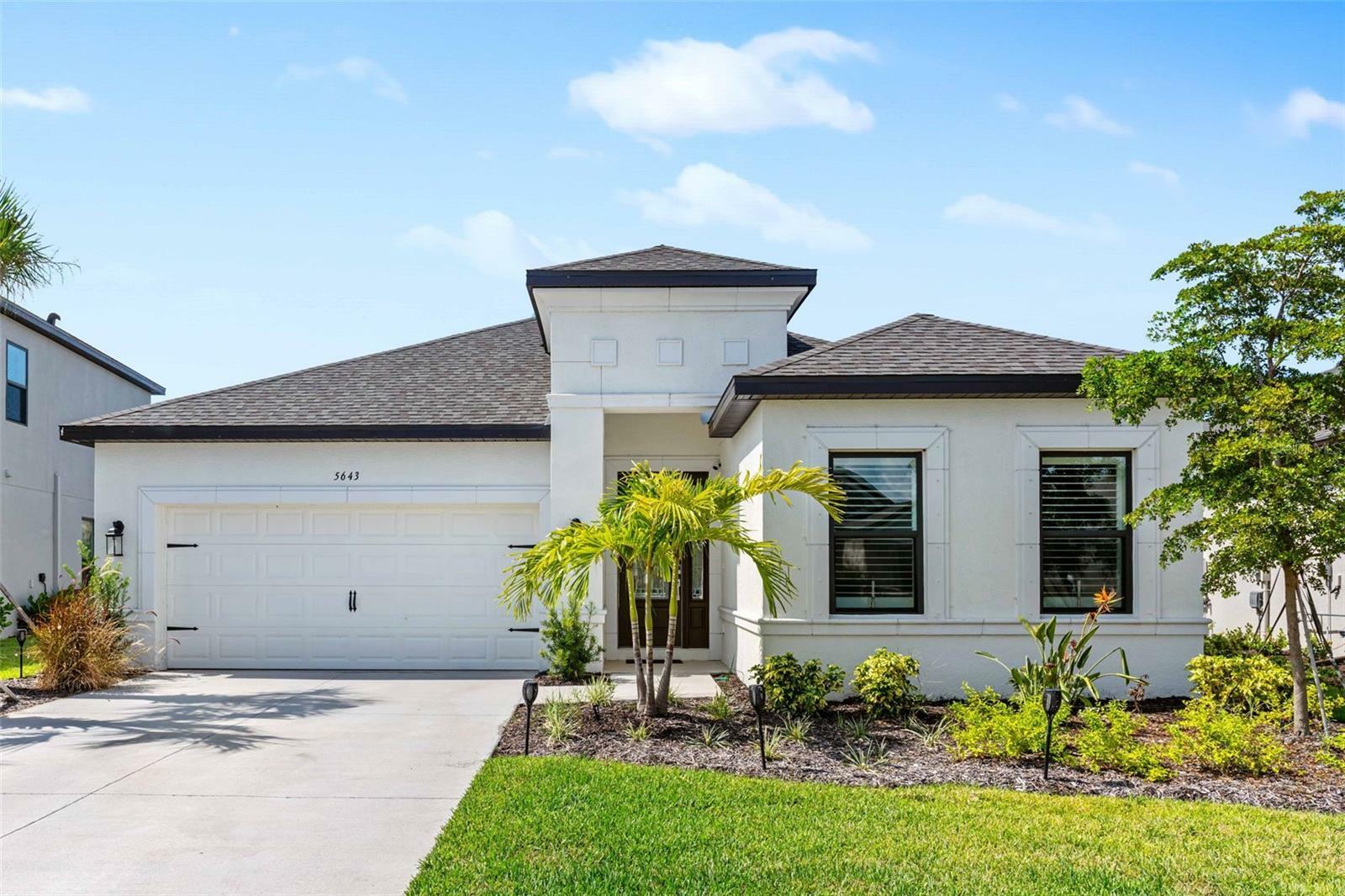 Property Photo:  5643 Blue Reef Place  FL 34275 