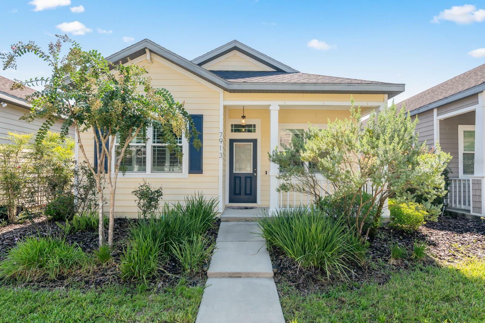Property Photo: 7913 SW 82nd Drive FL 32608