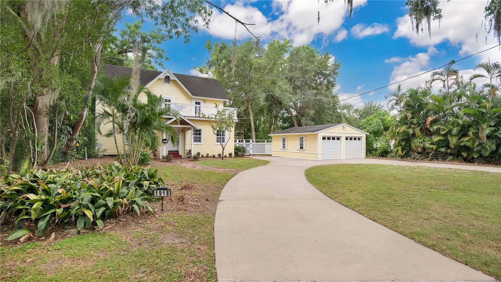 Property Photo: 1918 Nebraska Street FL 32803