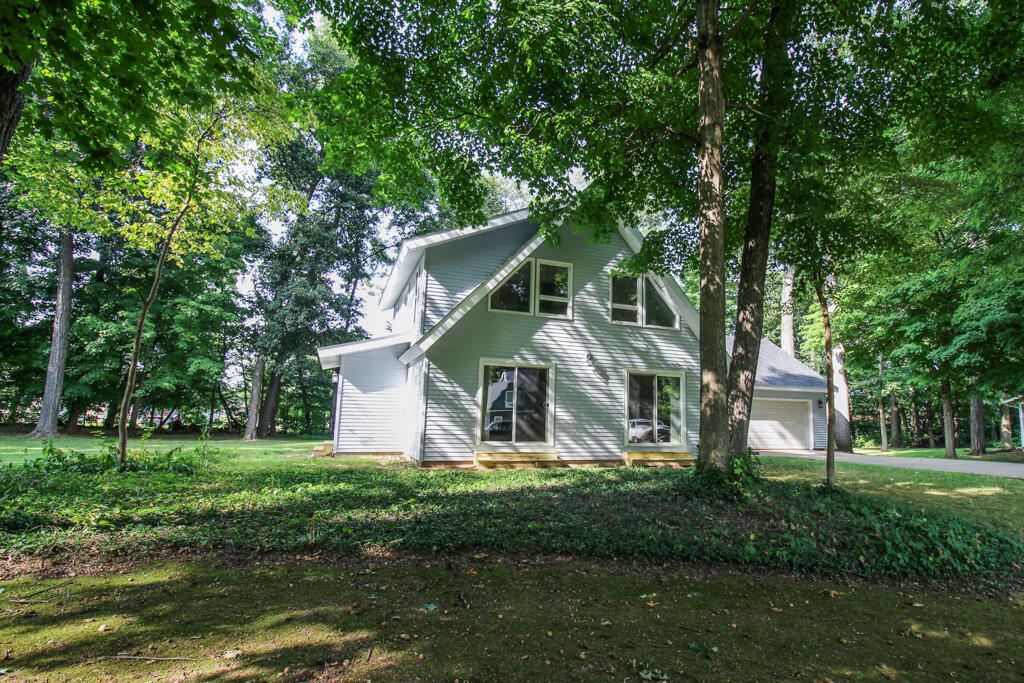 Property Photo:  56512 Brave Drive  MI 49093 