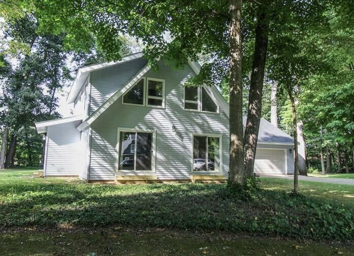 Property Photo:  56512 Brave Drive  MI 49093 