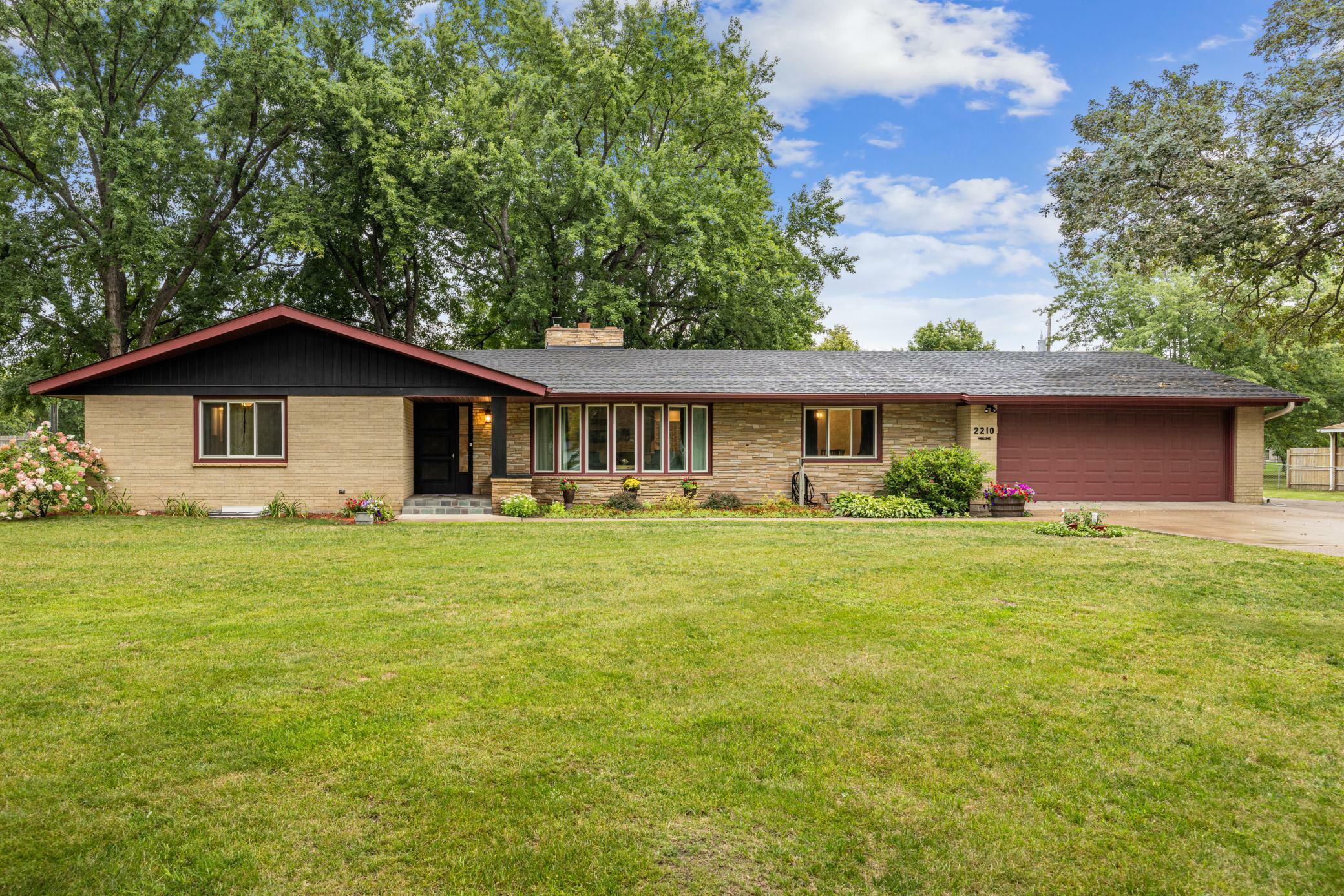 Property Photo:  2210 Clearwater Road  MN 56301 