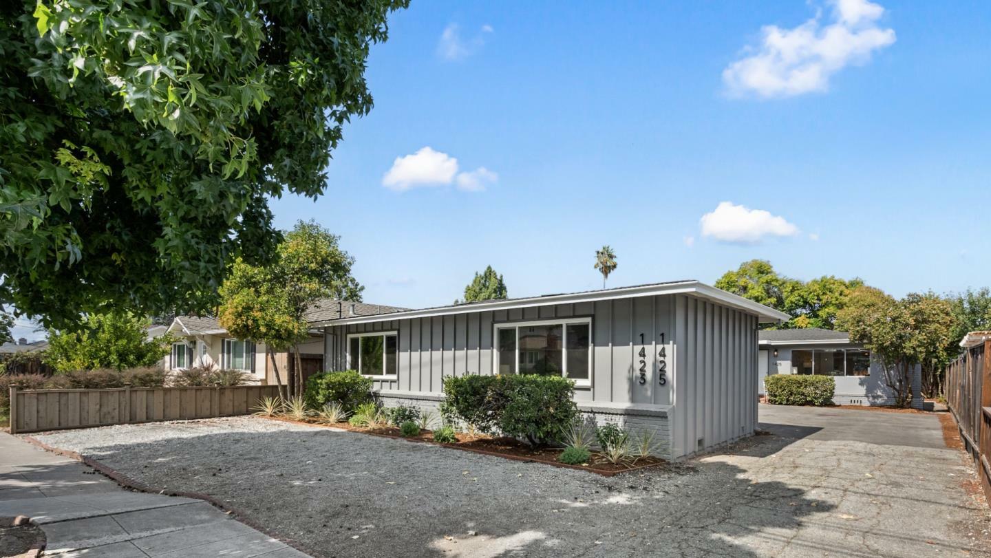 Property Photo:  1425 Sierra Street  CA 94061 