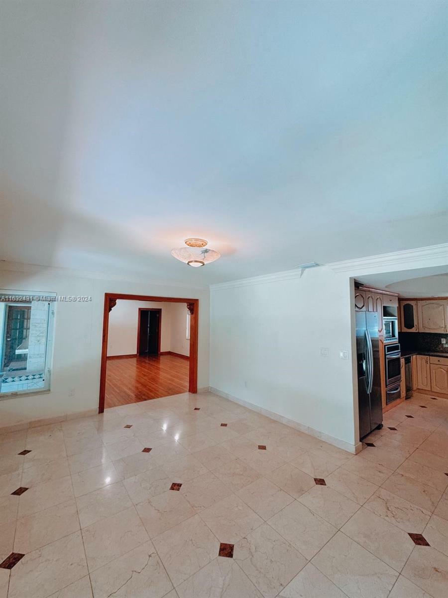 Property Photo:  5211 Granada Blvd  FL 33146 