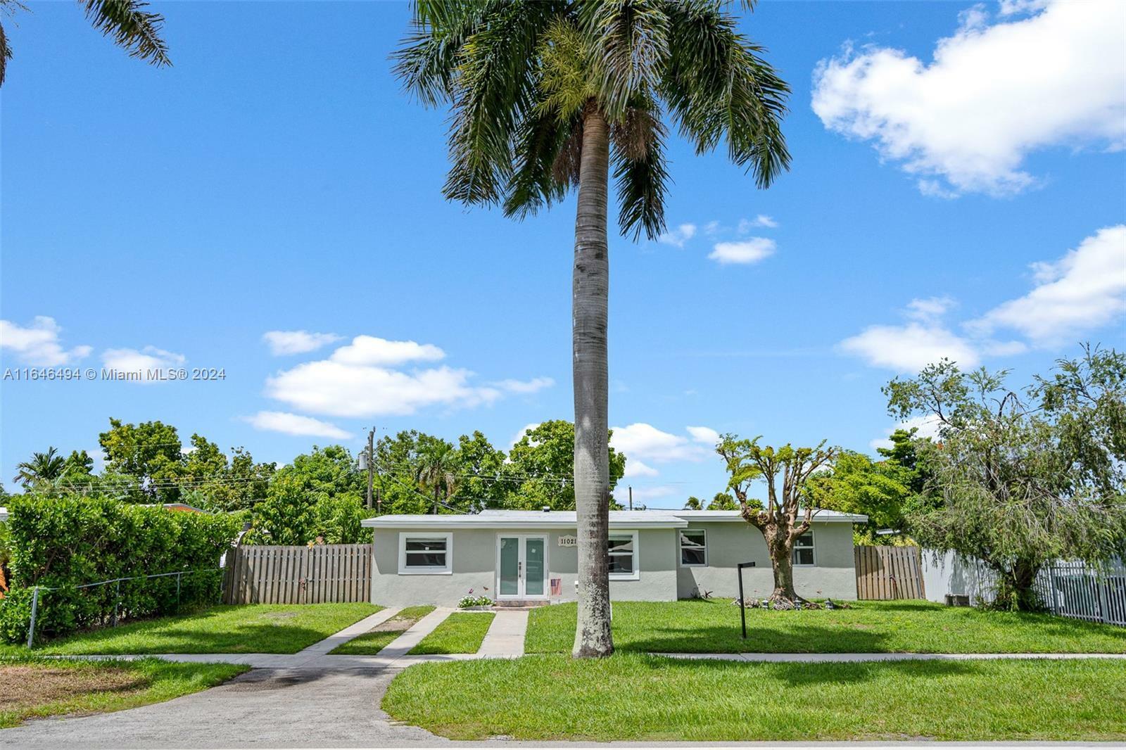 11021 SW 47th Ter  Miami FL 33165 photo