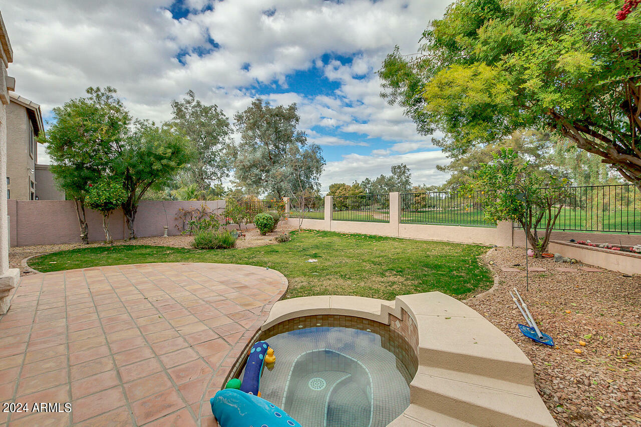 Property Photo:  2242 W Myrtle Drive  AZ 85248 