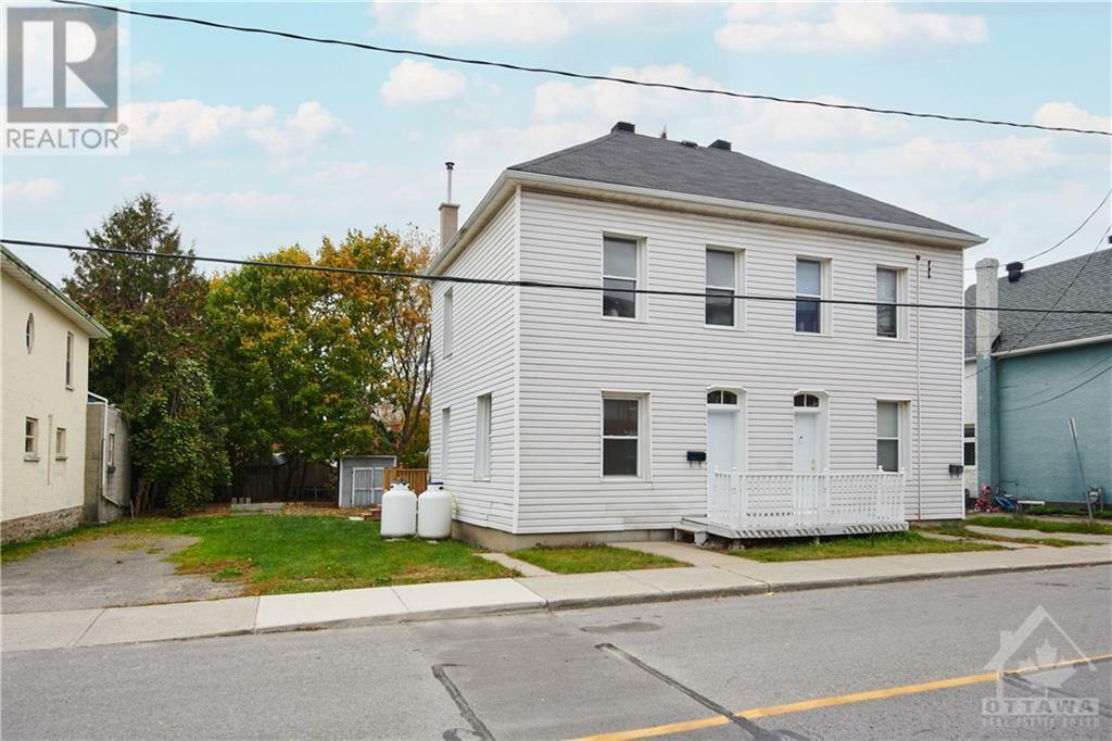 Photo de la propriété:  154 Beckwith Street North  ON K7A 2C6 