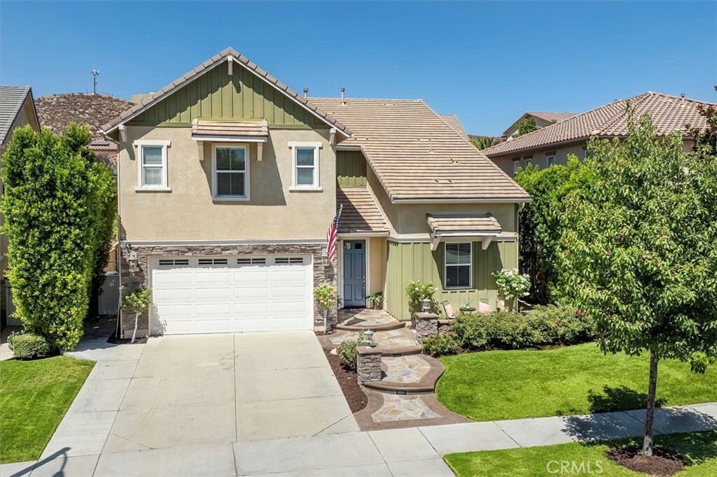 Property Photo:  22611 Skipping Stone Drive  CA 91350 