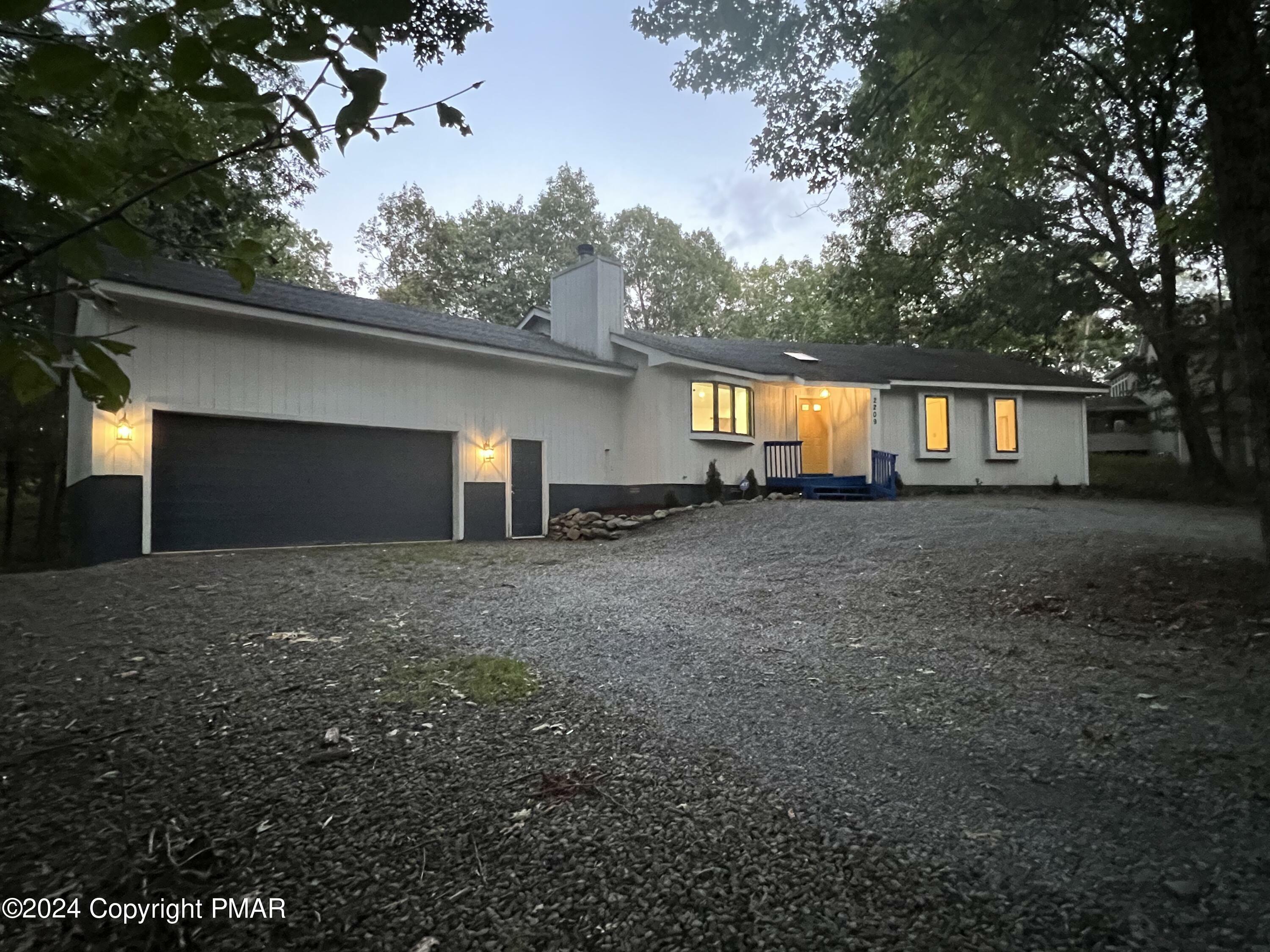 Property Photo:  2209 Lancaster Drive  PA 18324 