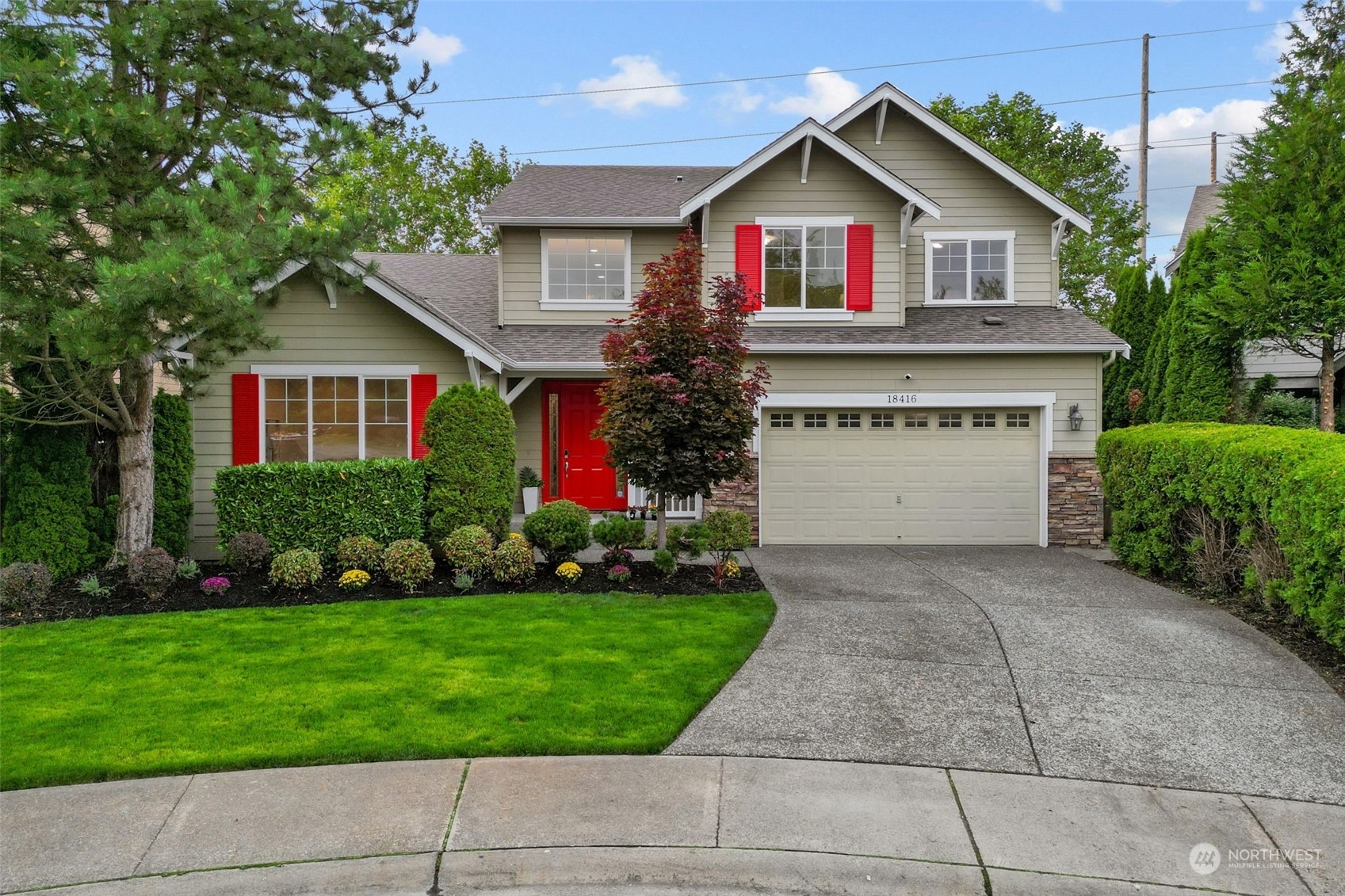 Property Photo:  18416 38th Drive SE  WA 98012 