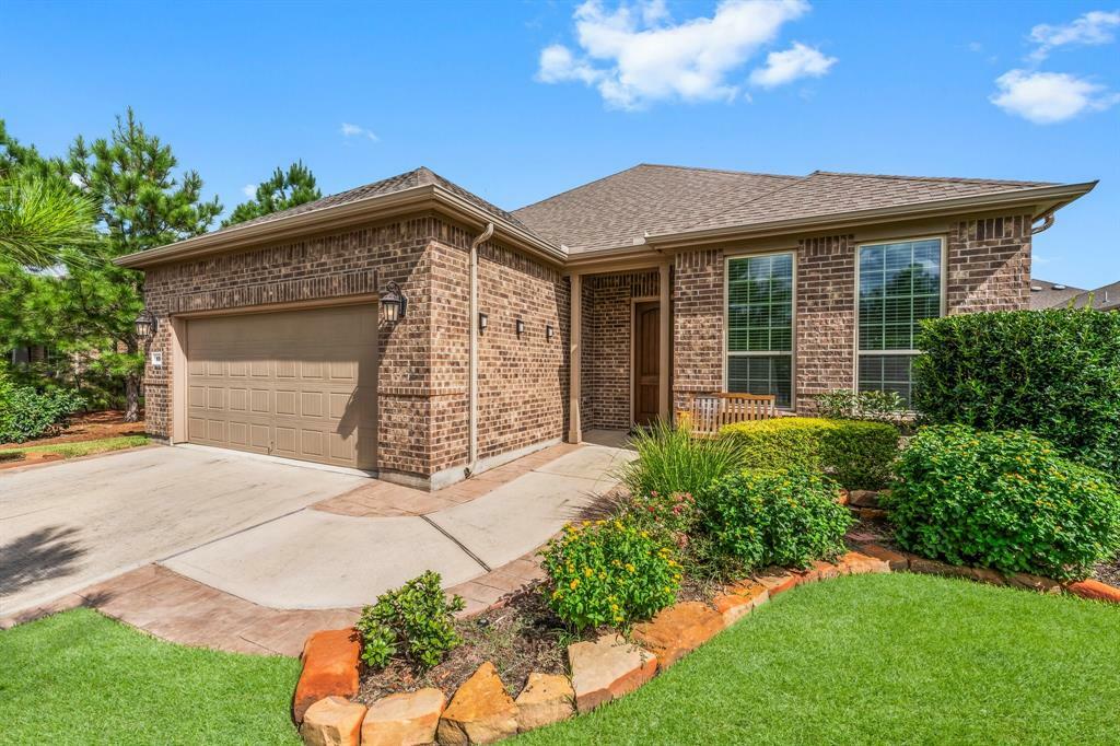 Property Photo:  108 Chestnut Bay  TX 77382 